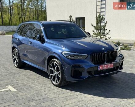 Синий БМВ Х5, объемом двигателя 3 л и пробегом 46 тыс. км за 58500 $, фото 1 на Automoto.ua