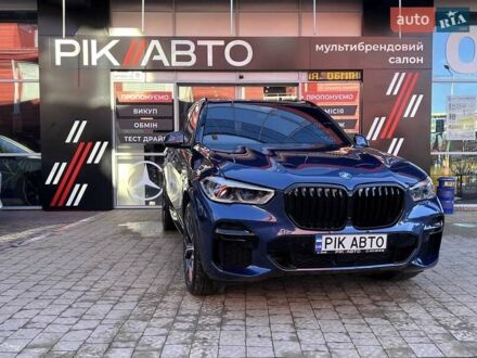 Синий БМВ Х5, объемом двигателя 3 л и пробегом 55 тыс. км за 78900 $, фото 1 на Automoto.ua