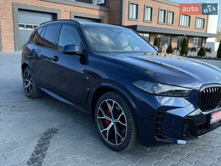 Синий БМВ Х5, объемом двигателя 3 л и пробегом 34 тыс. км за 99000 $, фото 1 на Automoto.ua