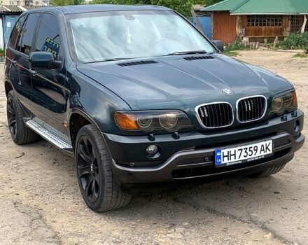 Зеленый БМВ Х5, объемом двигателя 3 л и пробегом 350 тыс. км за 7600 $, фото 1 на Automoto.ua