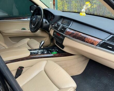 Зелений БМВ Х5, об'ємом двигуна 4.4 л та пробігом 355 тис. км за 8700 $, фото 7 на Automoto.ua