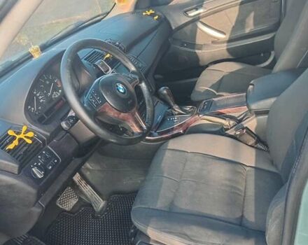 Зеленый БМВ Х5, объемом двигателя 3 л и пробегом 225 тыс. км за 8000 $, фото 4 на Automoto.ua