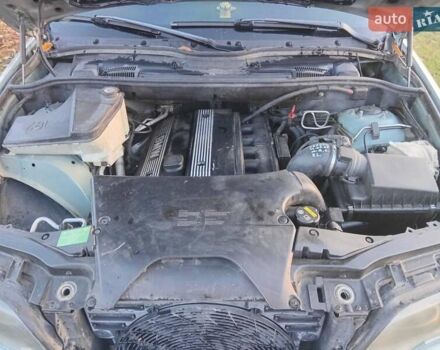 Зеленый БМВ Х5, объемом двигателя 3 л и пробегом 225 тыс. км за 8000 $, фото 9 на Automoto.ua