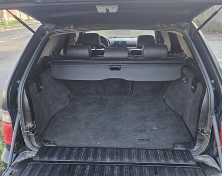 Зеленый БМВ Х5, объемом двигателя 3 л и пробегом 307 тыс. км за 4700 $, фото 4 на Automoto.ua