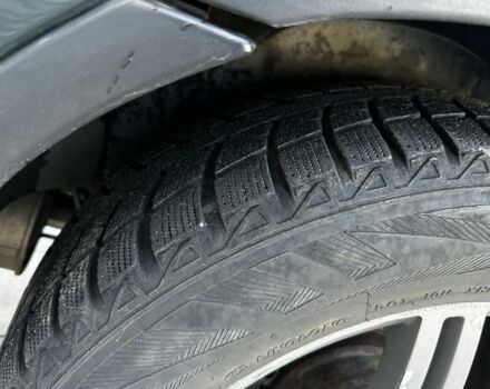 БМВ Х5 2002 у Дніпро (Дніпропетровську) на Automoto.ua Зелений БМВ Х5, об'ємом двигуна 2.9 л та пробігом 248 тис. км за 7700 $, фото 19 на Automoto.ua