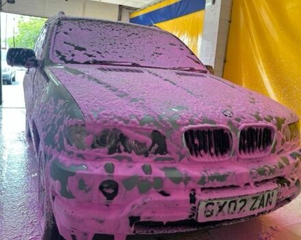 Зеленый БМВ Х5, объемом двигателя 3 л и пробегом 300 тыс. км за 4000 $, фото 5 на Automoto.ua