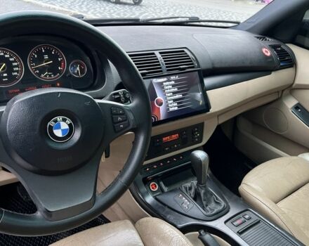 Зеленый БМВ Х5, объемом двигателя 3 л и пробегом 300 тыс. км за 4400 $, фото 6 на Automoto.ua