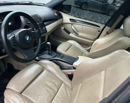 Зеленый БМВ Х5, объемом двигателя 3 л и пробегом 300 тыс. км за 4400 $, фото 5 на Automoto.ua