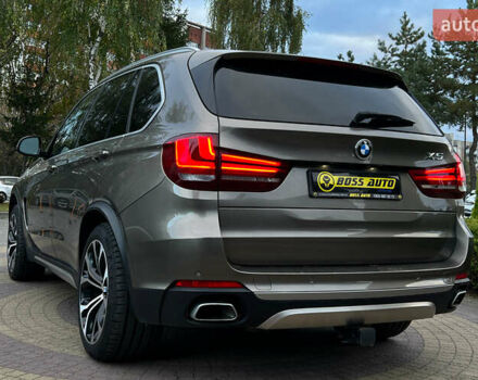 Зеленый БМВ Х5, объемом двигателя 2.98 л и пробегом 153 тыс. км за 38750 $, фото 4 на Automoto.ua