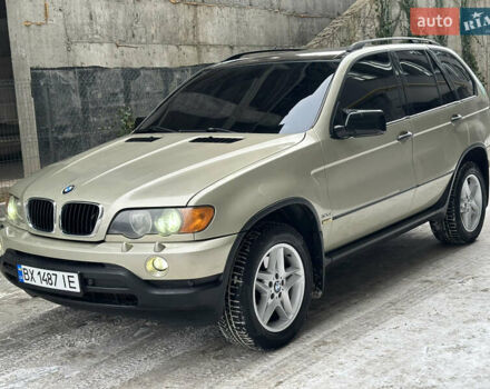 Зеленый БМВ Х5, объемом двигателя 3 л и пробегом 283 тыс. км за 7333 $, фото 1 на Automoto.ua