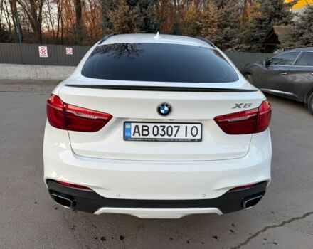 Белый БМВ Х6 М, объемом двигателя 3 л и пробегом 150 тыс. км за 38000 $, фото 2 на Automoto.ua
