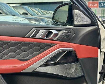 Белый БМВ Х6 М, объемом двигателя 4.39 л и пробегом 67 тыс. км за 86999 $, фото 53 на Automoto.ua