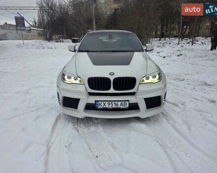 Белый БМВ Х6 М, объемом двигателя 4.39 л и пробегом 164 тыс. км за 21500 $, фото 1 на Automoto.ua