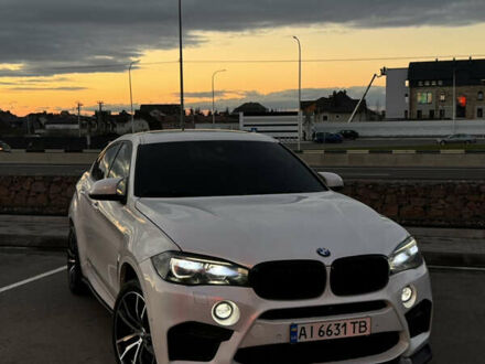 Белый БМВ Х6 М, объемом двигателя 4.39 л и пробегом 157 тыс. км за 35800 $, фото 1 на Automoto.ua