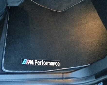 БМВ Х6 М 2009 в Черкассах на Automoto.ua Черный БМВ Х6 М, объемом двигателя 4.4 л и пробегом 143 тыс. км за 21500 $, фото 16 на Automoto.ua