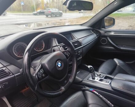 Чорний БМВ Х6 М, об'ємом двигуна 4.4 л та пробігом 183 тис. км за 22000 $, фото 7 на Automoto.ua