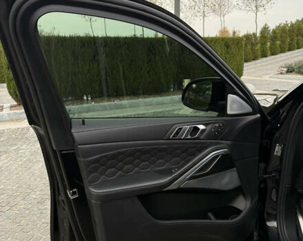 Черный БМВ Х6 М, объемом двигателя 4.39 л и пробегом 48 тыс. км за 98500 $, фото 16 на Automoto.ua