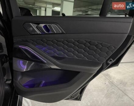 Черный БМВ Х6 М, объемом двигателя 4.39 л и пробегом 20 тыс. км за 123000 $, фото 31 на Automoto.ua