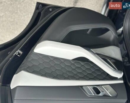 Черный БМВ Х6 М, объемом двигателя 4.39 л и пробегом 3 тыс. км за 129000 $, фото 41 на Automoto.ua