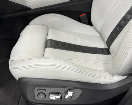 Черный БМВ Х6 М, объемом двигателя 4.39 л и пробегом 37 тыс. км за 108000 $, фото 30 на Automoto.ua