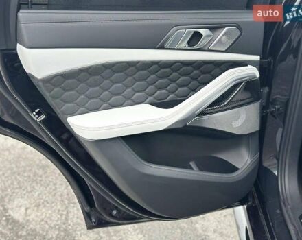 Черный БМВ Х6 М, объемом двигателя 4.39 л и пробегом 3 тыс. км за 129000 $, фото 30 на Automoto.ua