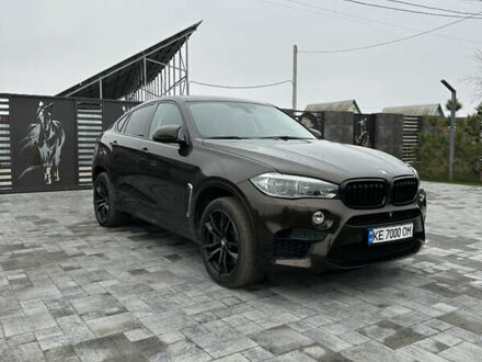 БМВ Х6 М 2015 у Дніпро (Дніпропетровську) на Automoto.ua Коричневий БМВ Х6 М, об'ємом двигуна 4.39 л та пробігом 92 тис. км за 41000 $, фото 1 на Automoto.ua