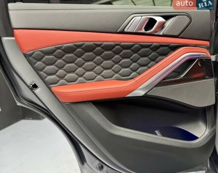 Серый БМВ Х6 М, объемом двигателя 4.4 л и пробегом 15 тыс. км за 160900 $, фото 48 на Automoto.ua