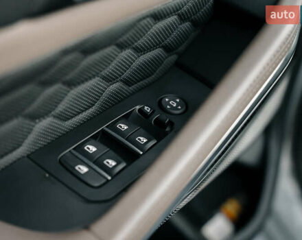 Серый БМВ Х6 М, объемом двигателя 4.39 л и пробегом 25 тыс. км за 167000 $, фото 25 на Automoto.ua