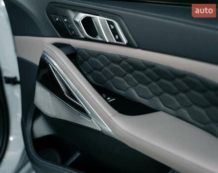 Серый БМВ Х6 М, объемом двигателя 4.39 л и пробегом 25 тыс. км за 167000 $, фото 35 на Automoto.ua