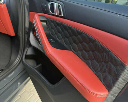 Серый БМВ Х6 М, объемом двигателя 4.39 л и пробегом 23 тыс. км за 106000 $, фото 12 на Automoto.ua