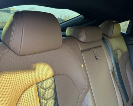 Синий БМВ Х6 М, объемом двигателя 4.39 л и пробегом 80 тыс. км за 93000 $, фото 30 на Automoto.ua