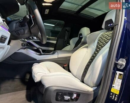 Синий БМВ Х6 М, объемом двигателя 4.39 л и пробегом 59 тыс. км за 93000 $, фото 17 на Automoto.ua