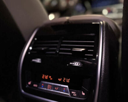 Синий БМВ Х6 М, объемом двигателя 4.39 л и пробегом 61 тыс. км за 91000 $, фото 11 на Automoto.ua