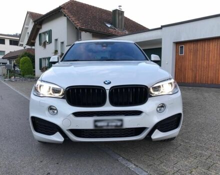 Белый БМВ Х6, объемом двигателя 0 л и пробегом 30 тыс. км за 28599 $, фото 1 на Automoto.ua