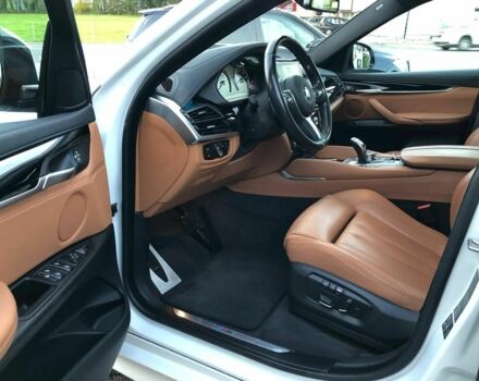 Белый БМВ Х6, объемом двигателя 0 л и пробегом 30 тыс. км за 28599 $, фото 13 на Automoto.ua