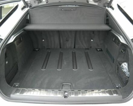 Білий БМВ Х6, об'ємом двигуна 0 л та пробігом 5 тис. км за 59222 $, фото 9 на Automoto.ua