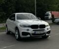 Белый БМВ Х6, объемом двигателя 3 л и пробегом 250 тыс. км за 31000 $, фото 1 на Automoto.ua