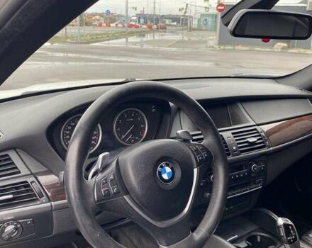 Білий БМВ Х6, об'ємом двигуна 4.39 л та пробігом 187 тис. км за 11600 $, фото 51 на Automoto.ua
