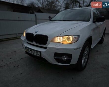 Белый БМВ Х6, объемом двигателя 4.39 л и пробегом 99 тыс. км за 14500 $, фото 4 на Automoto.ua