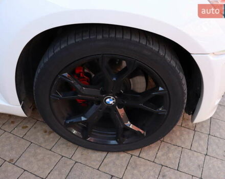 Белый БМВ Х6, объемом двигателя 4.4 л и пробегом 137 тыс. км за 18900 $, фото 3 на Automoto.ua