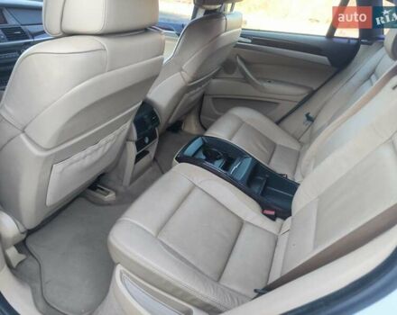 Білий БМВ Х6, об'ємом двигуна 4.4 л та пробігом 165 тис. км за 10900 $, фото 11 на Automoto.ua