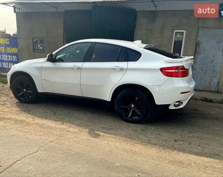 Білий БМВ Х6, об'ємом двигуна 3 л та пробігом 96 тис. км за 18500 $, фото 2 на Automoto.ua