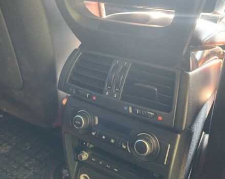 Белый БМВ Х6, объемом двигателя 4.4 л и пробегом 183 тыс. км за 11200 $, фото 14 на Automoto.ua