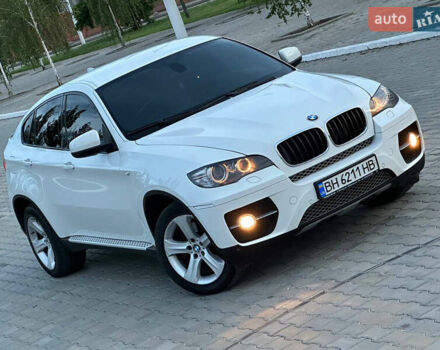 Белый БМВ Х6, объемом двигателя 3 л и пробегом 181 тыс. км за 13499 $, фото 4 на Automoto.ua