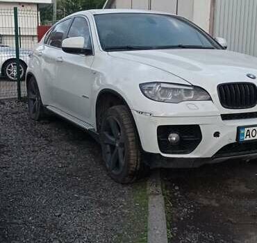 Белый БМВ Х6, объемом двигателя 4.39 л и пробегом 180 тыс. км за 8500 $, фото 11 на Automoto.ua