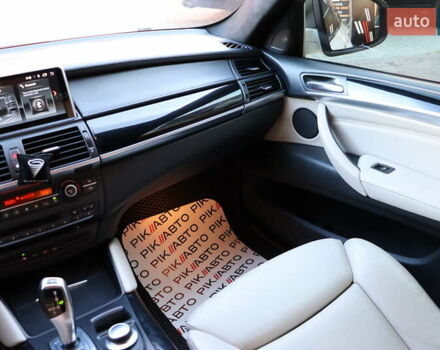 Белый БМВ Х6, объемом двигателя 4.4 л и пробегом 137 тыс. км за 18900 $, фото 38 на Automoto.ua