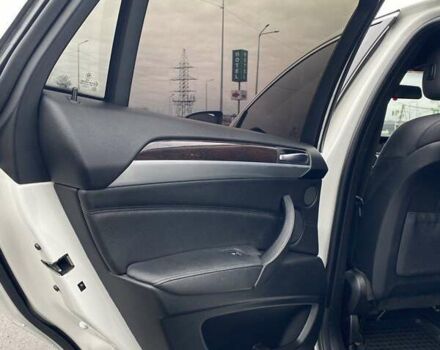 Білий БМВ Х6, об'ємом двигуна 4.39 л та пробігом 187 тис. км за 11600 $, фото 31 на Automoto.ua