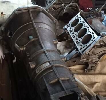 Белый БМВ Х6, объемом двигателя 4.39 л и пробегом 180 тыс. км за 8500 $, фото 16 на Automoto.ua