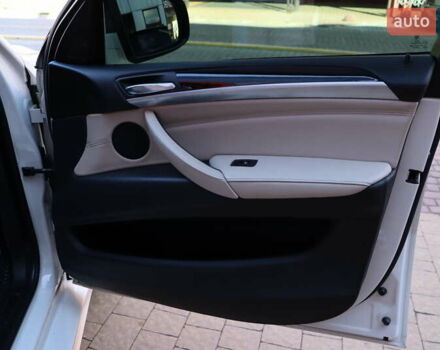 Белый БМВ Х6, объемом двигателя 4.4 л и пробегом 137 тыс. км за 18900 $, фото 46 на Automoto.ua