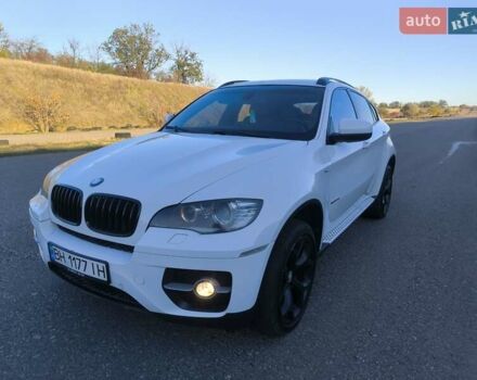 Білий БМВ Х6, об'ємом двигуна 4.4 л та пробігом 165 тис. км за 10900 $, фото 7 на Automoto.ua